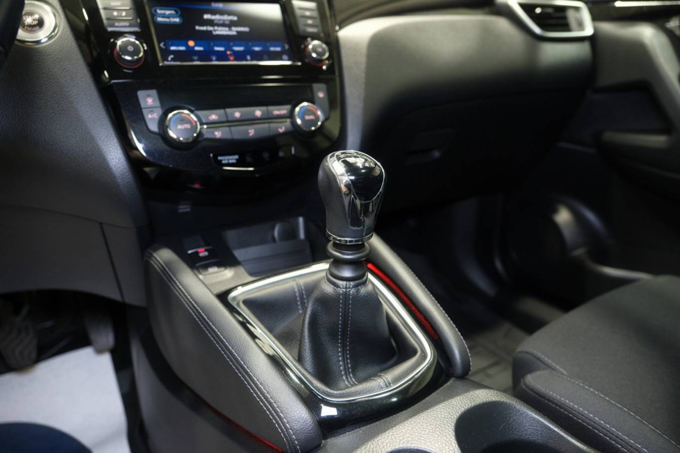 NISSAN Qashqai 31