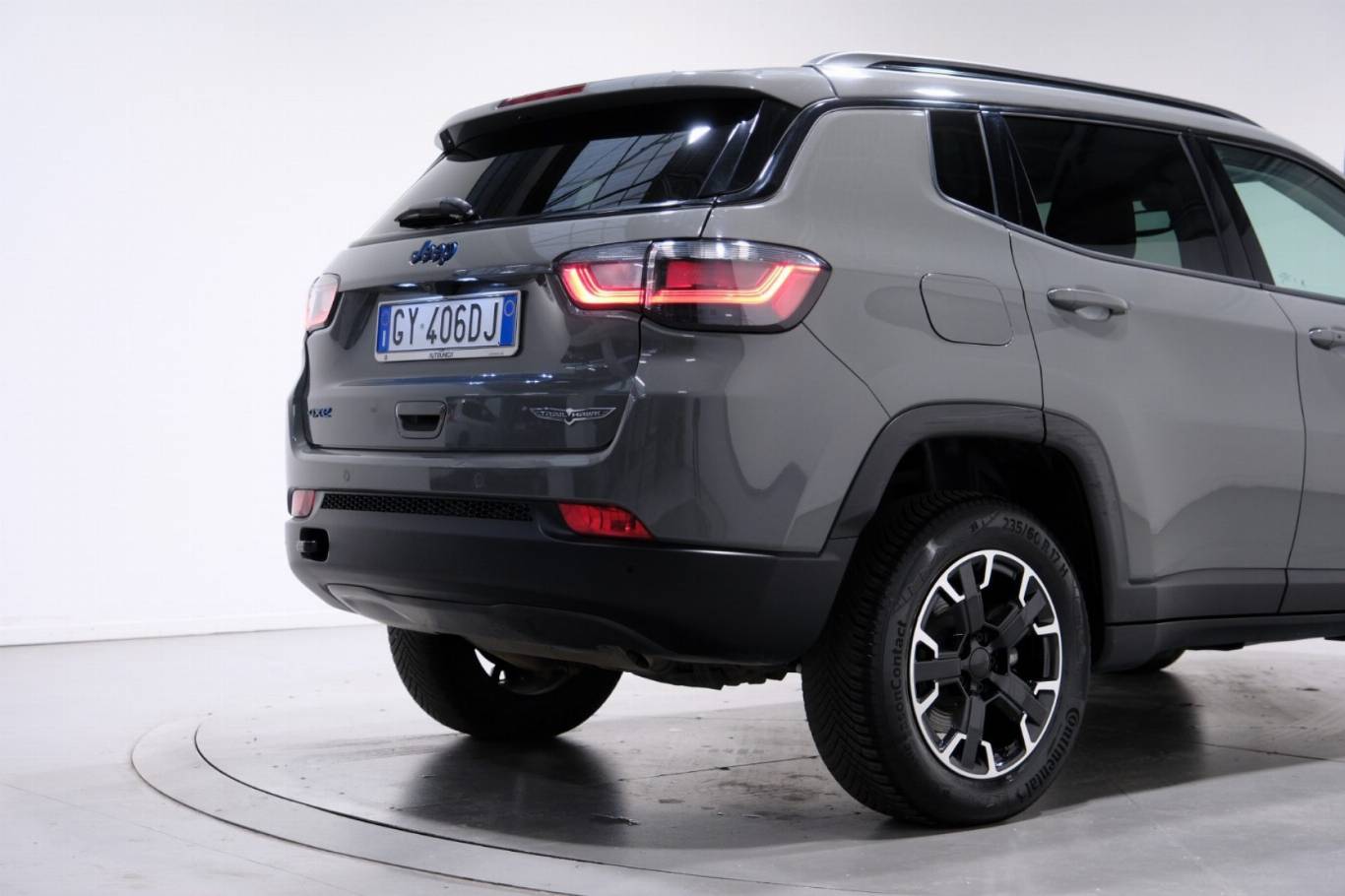JEEP Compass 14