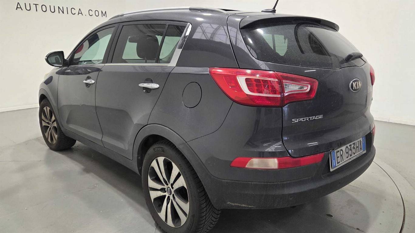 KIA Sportage 4