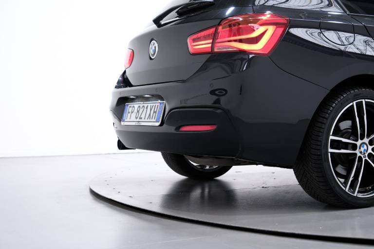 BMW 118 52