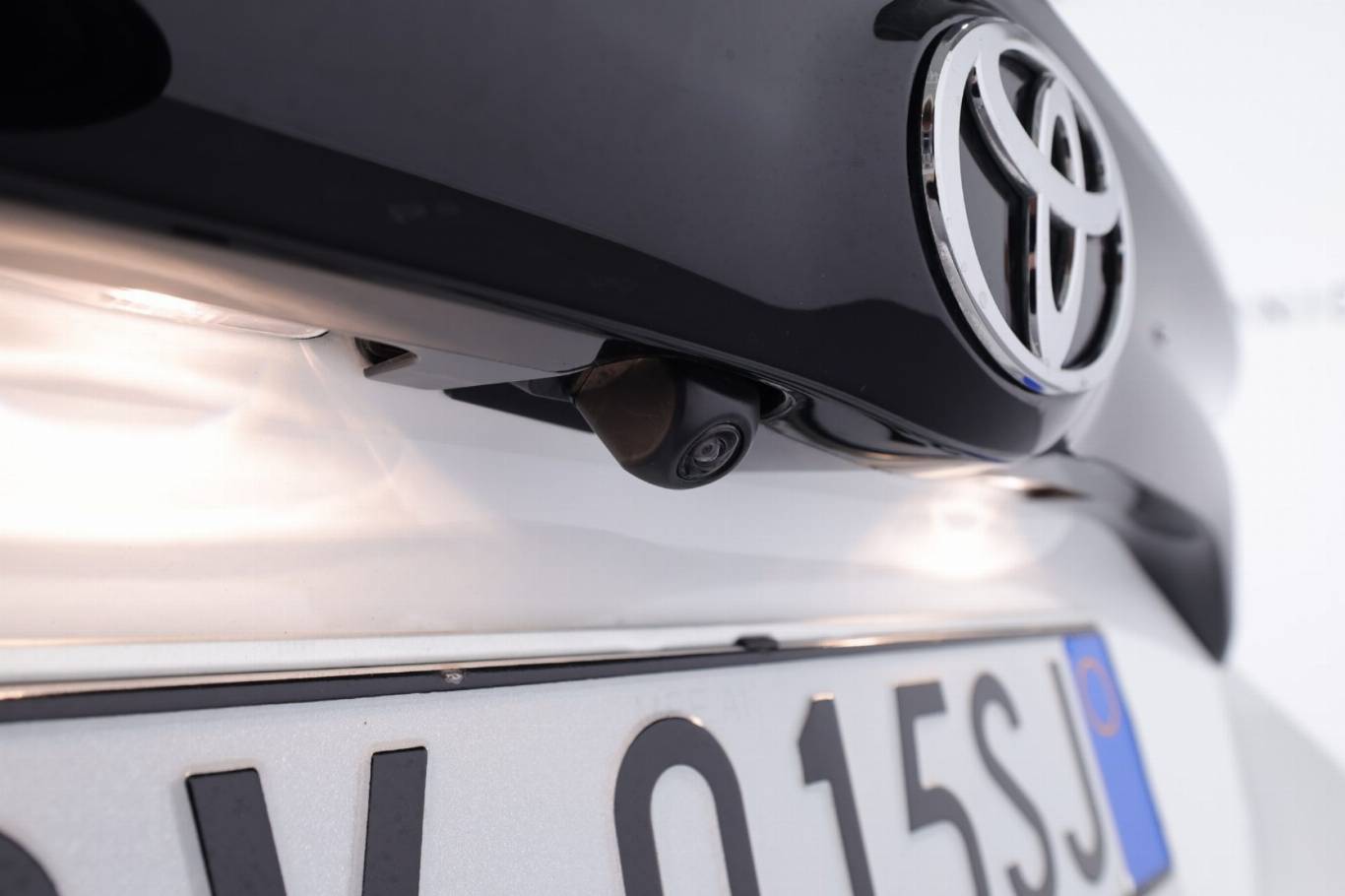 TOYOTA Yaris 37