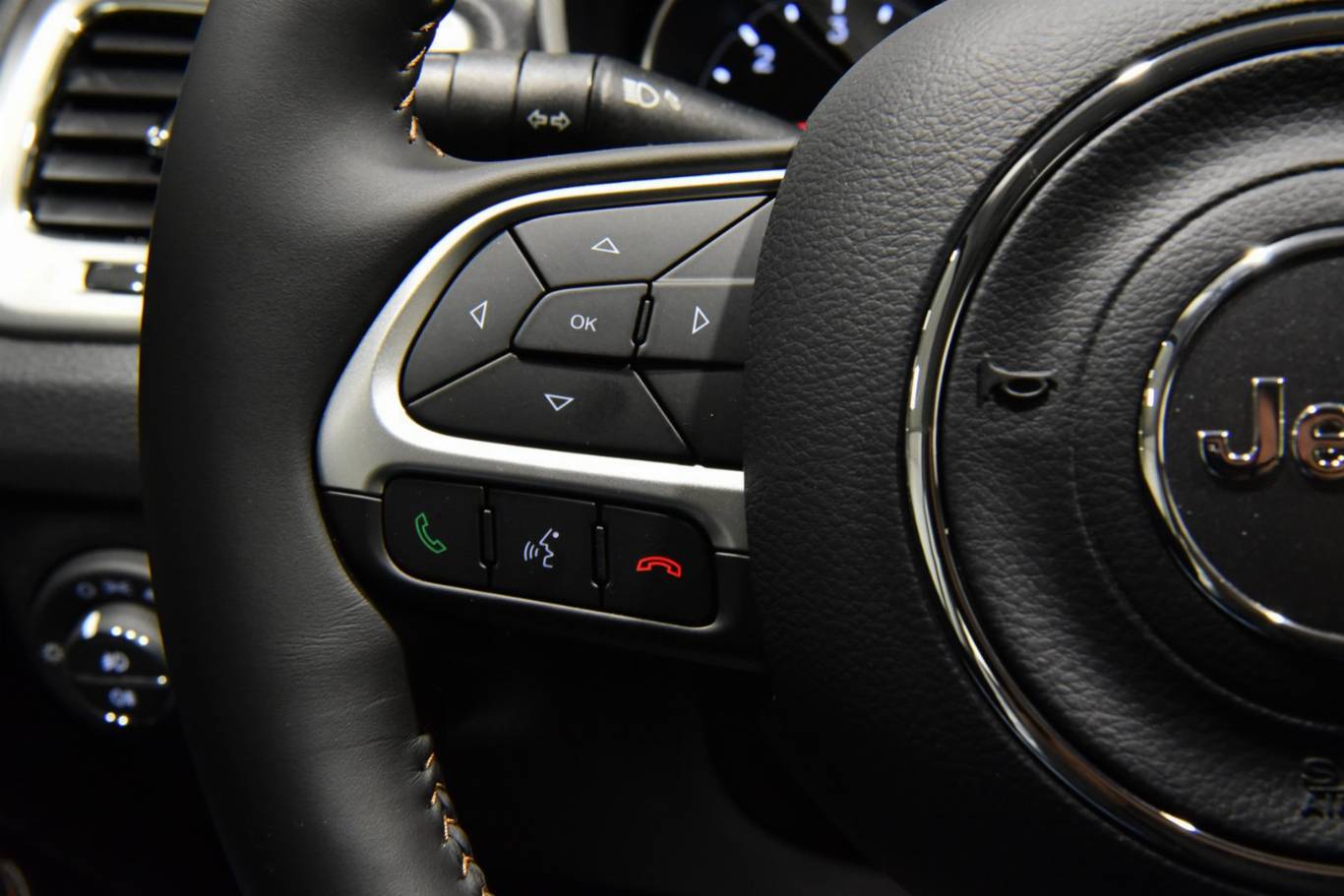 JEEP Compass 40
