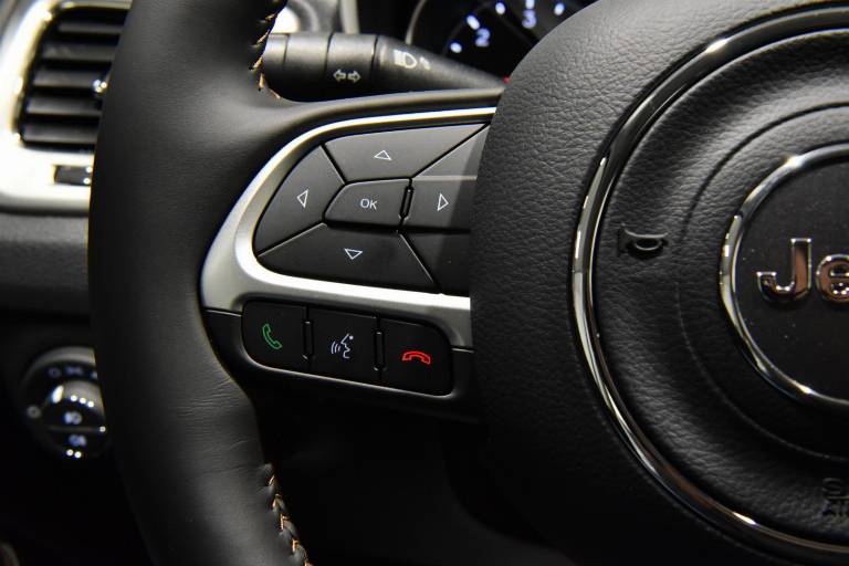 JEEP Compass 40