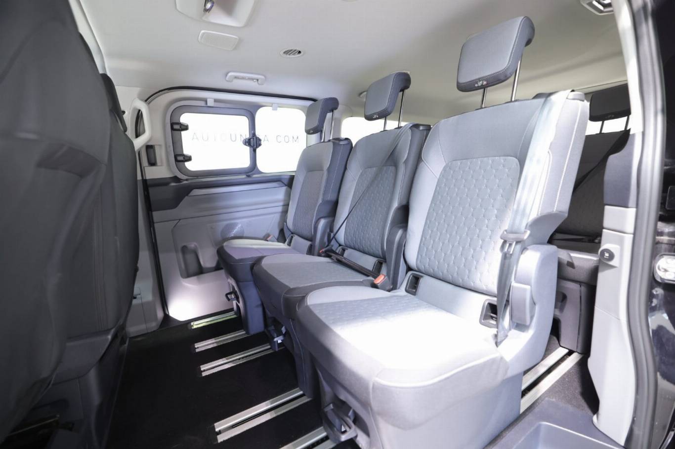FORD Tourneo Custom 37