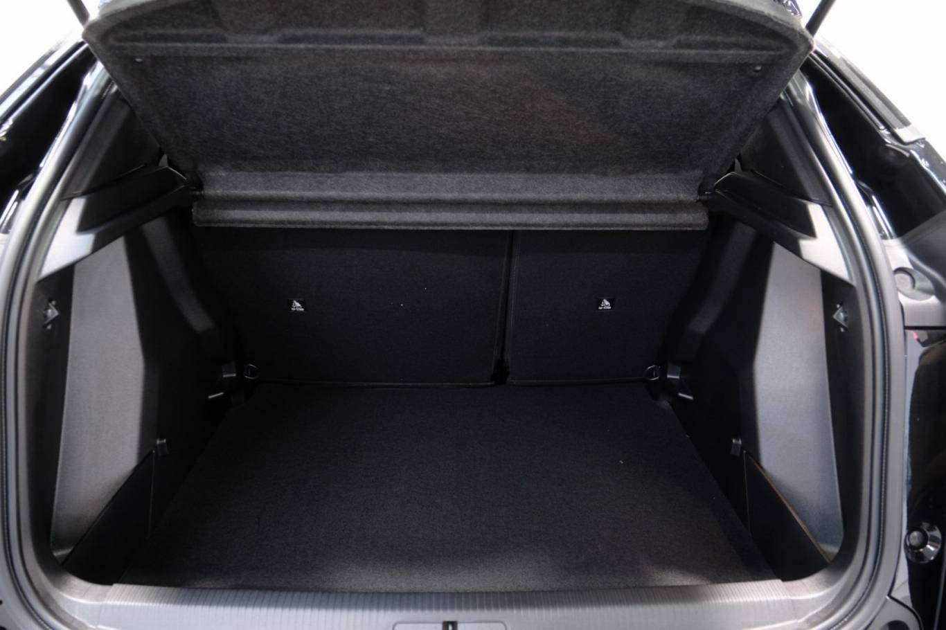 PEUGEOT 2008 45