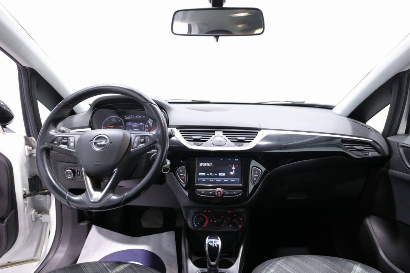OPEL Corsa 10