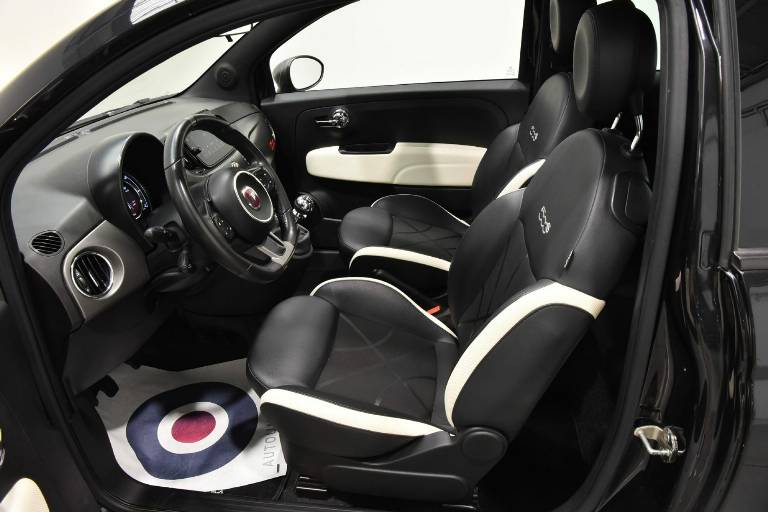 FIAT 500 4