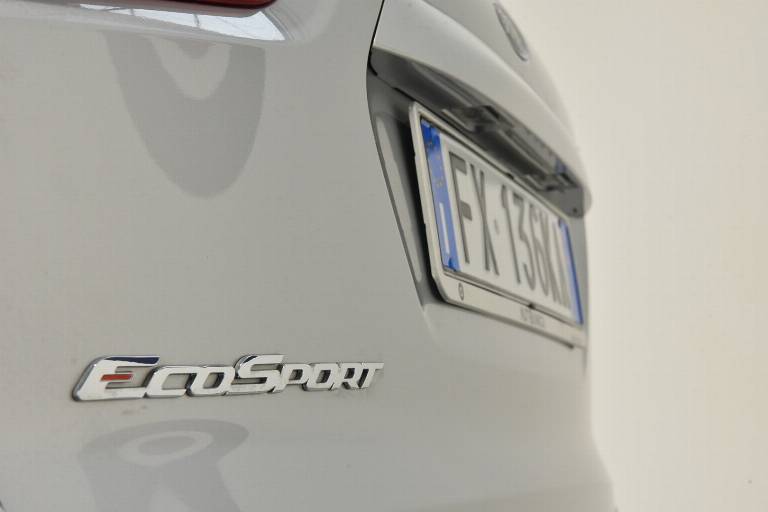FORD EcoSport 44