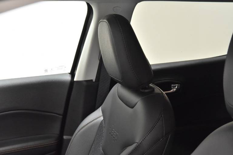 JEEP Compass 19