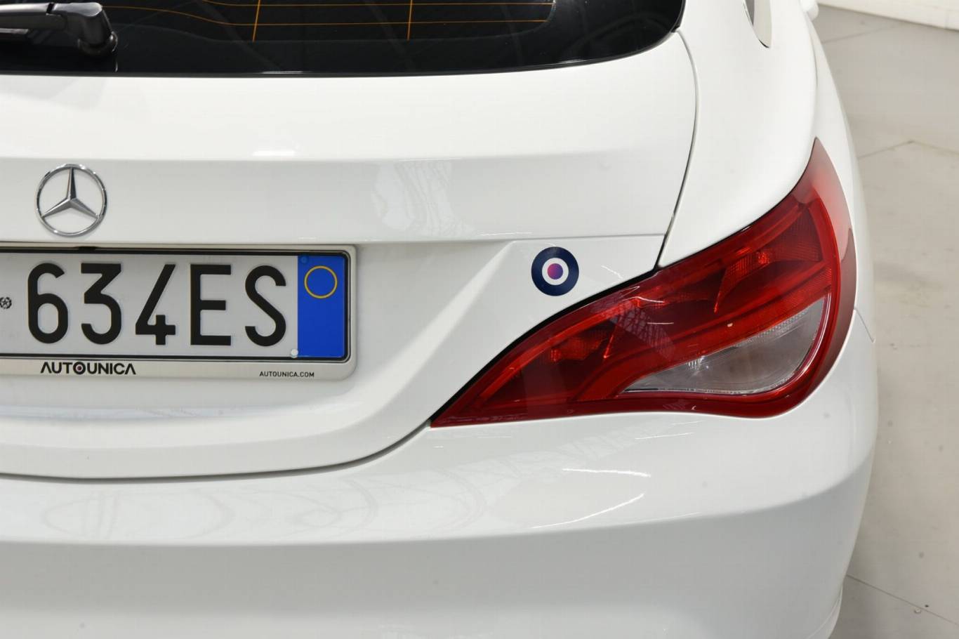 MERCEDES-BENZ CLA 180 19