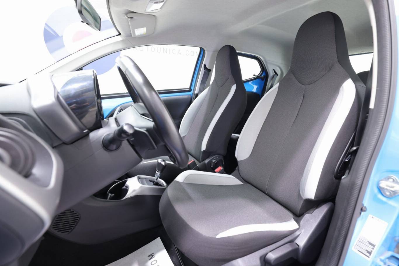 TOYOTA Aygo 6