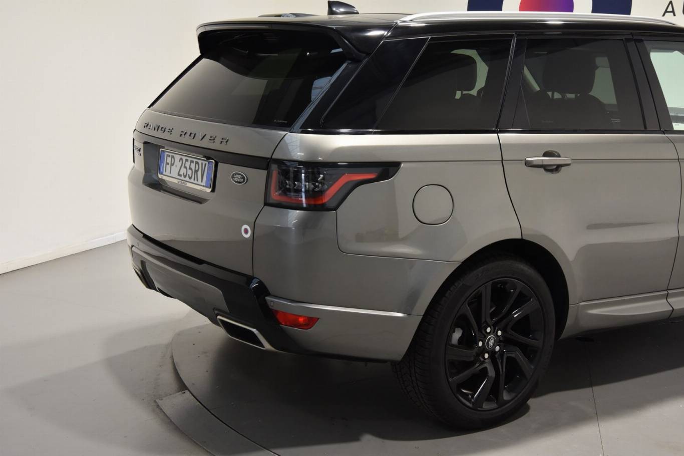 LAND ROVER Range Rover Sport 53
