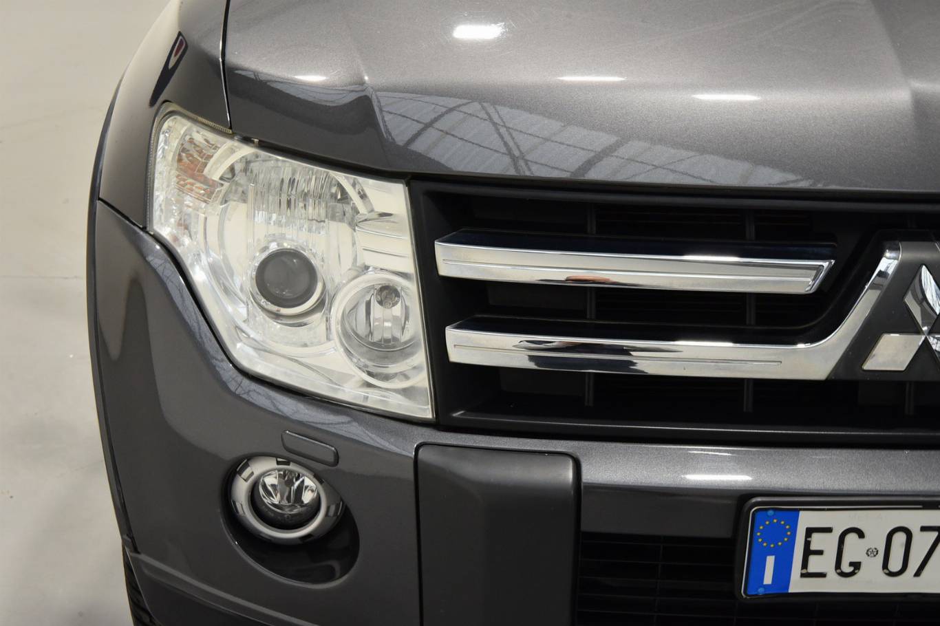 MITSUBISHI Pajero 13