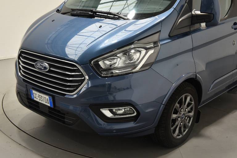 FORD Tourneo Custom 45