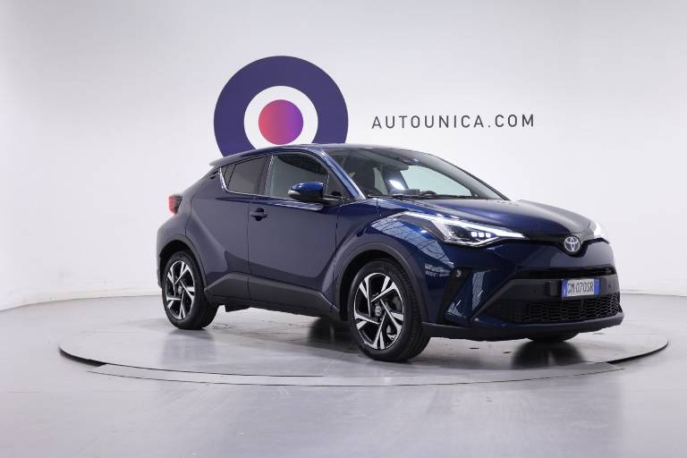 TOYOTA C-HR 3