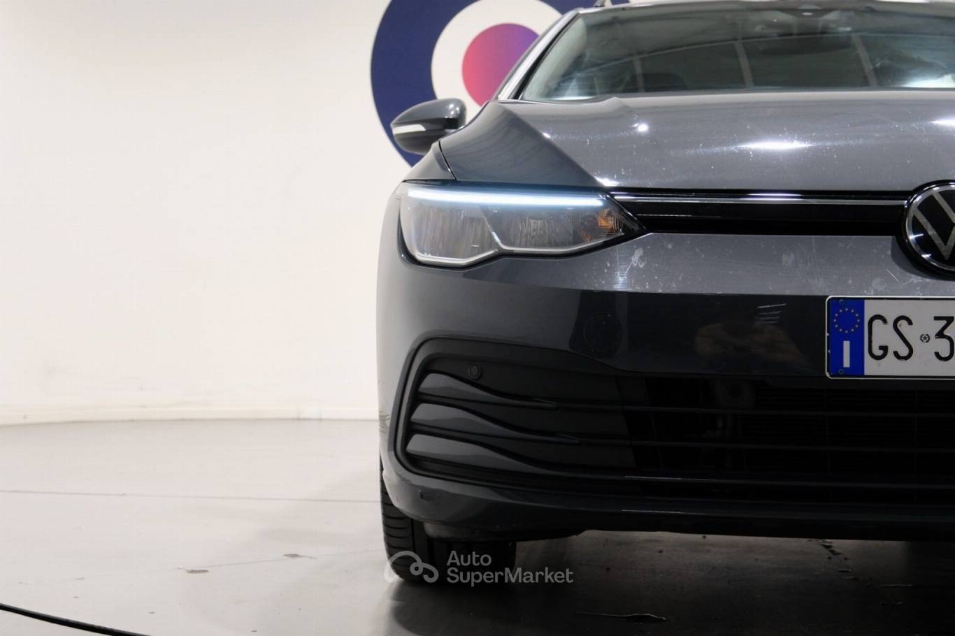 VOLKSWAGEN Golf 47