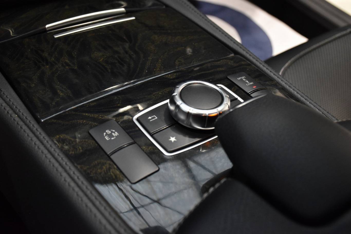 MERCEDES-BENZ CLS 250 35