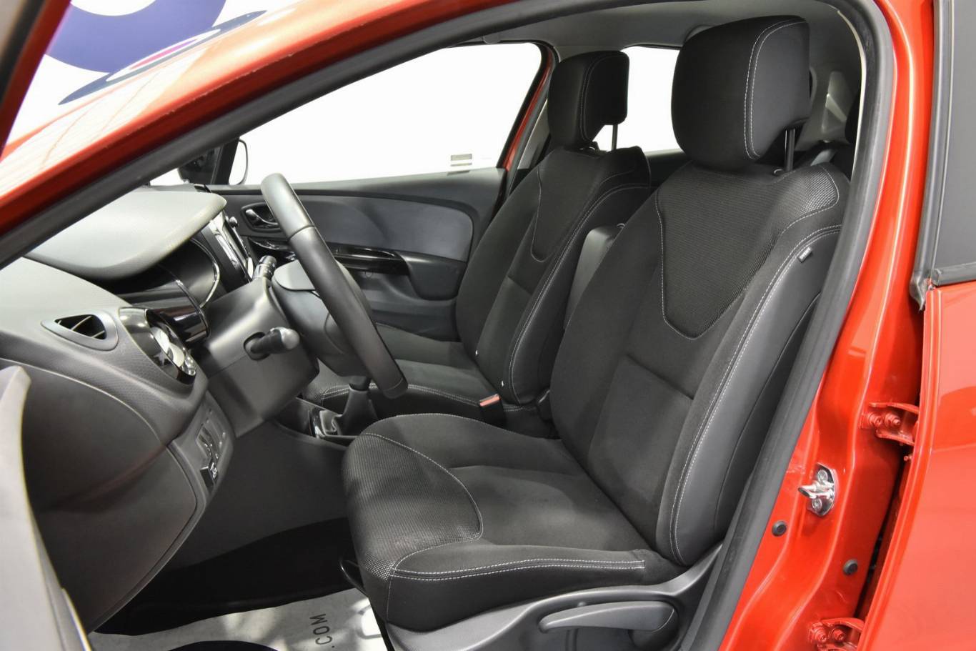 RENAULT Clio 4