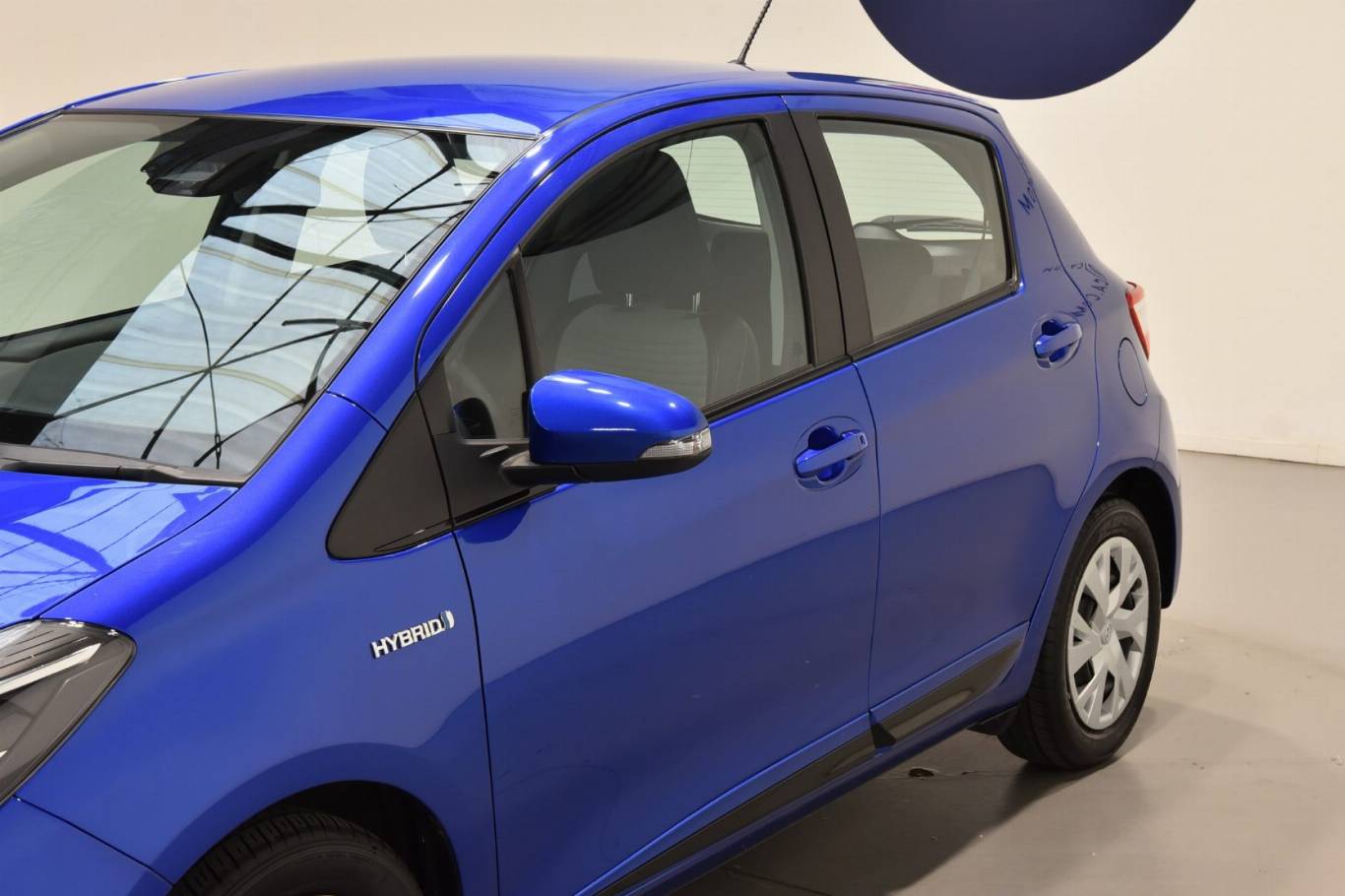 TOYOTA Yaris 41