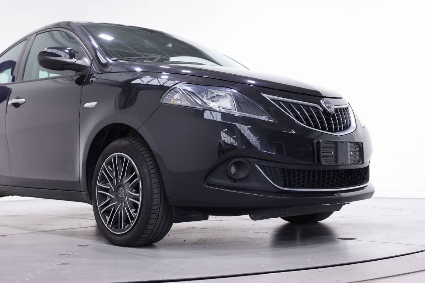LANCIA Ypsilon 36