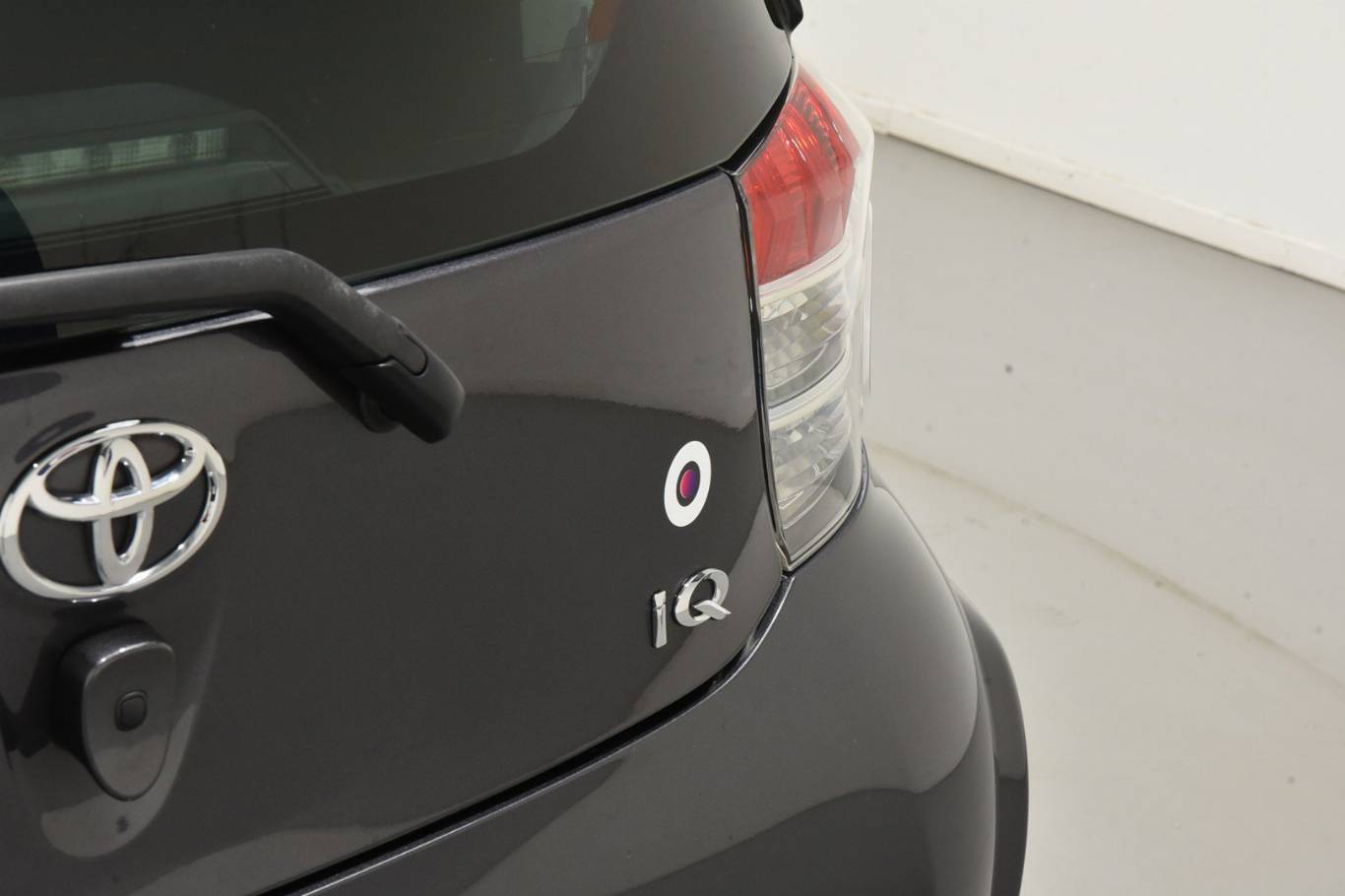 TOYOTA IQ 42