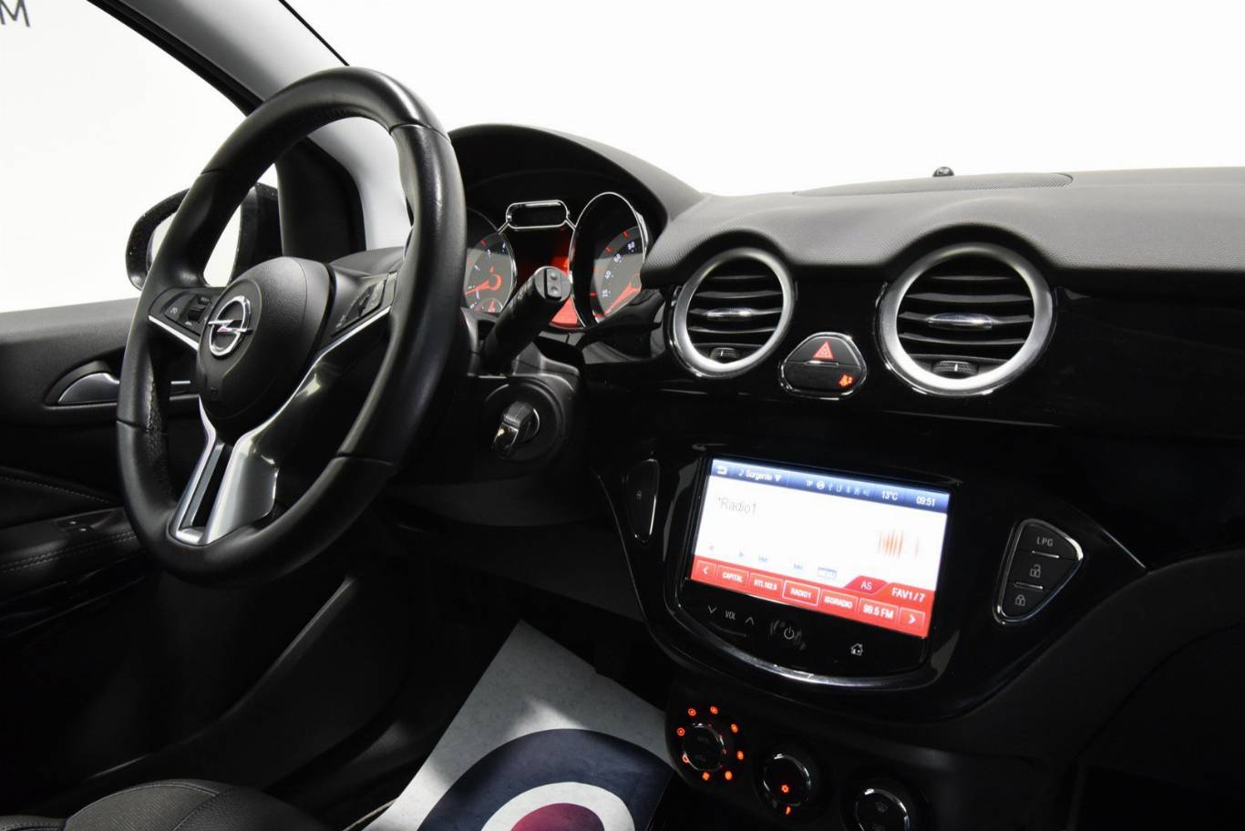 OPEL Adam 28