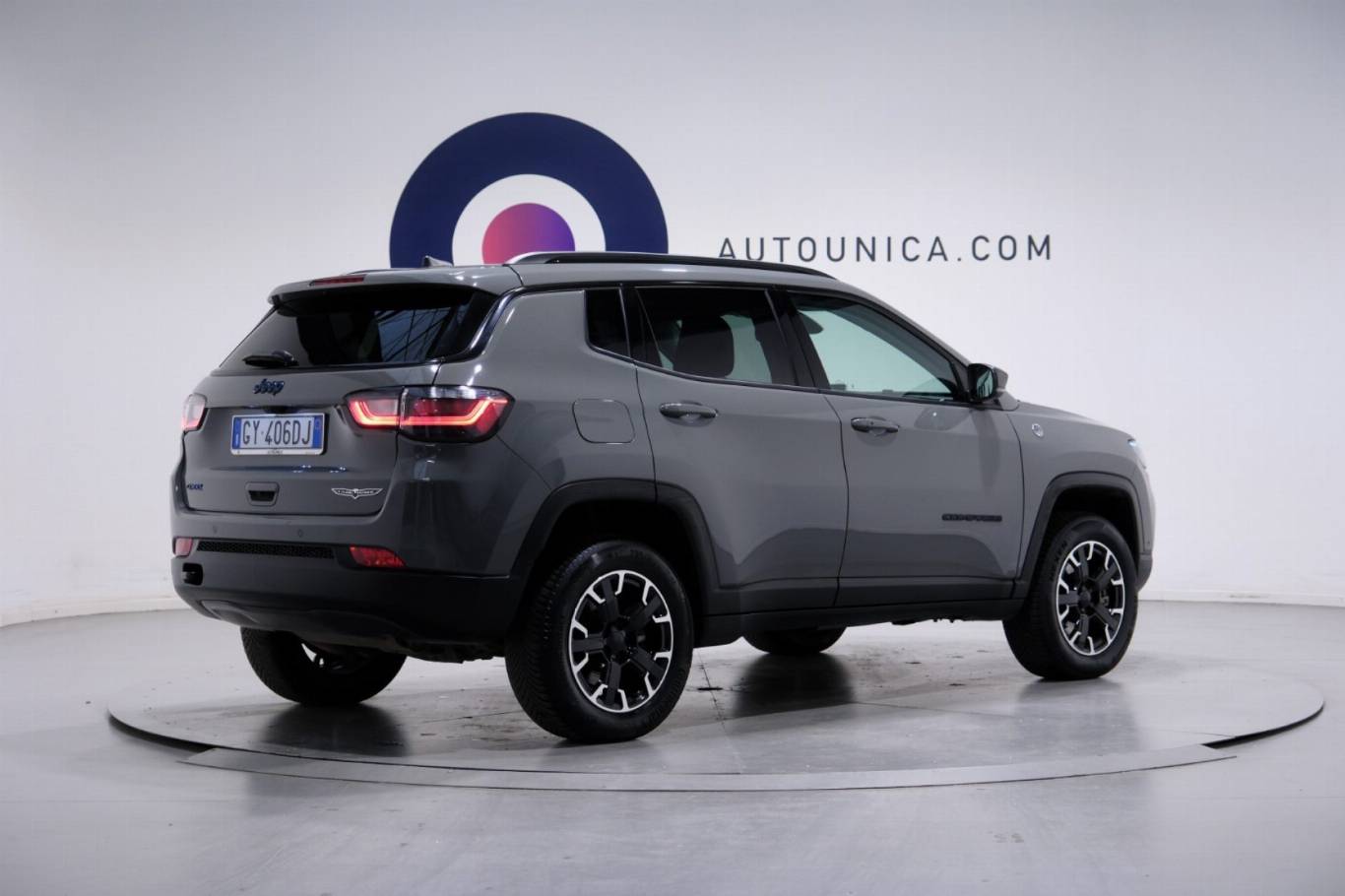 JEEP Compass 16