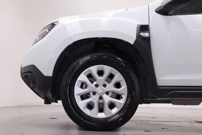 DACIA Duster 17