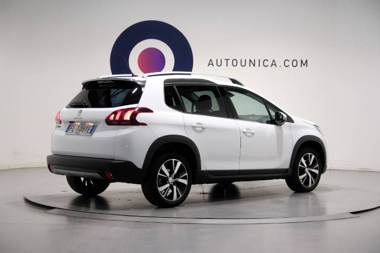 PEUGEOT 2008 15