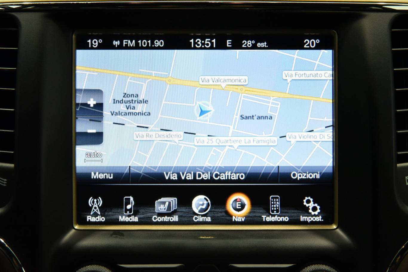 JEEP Grand Cherokee 12