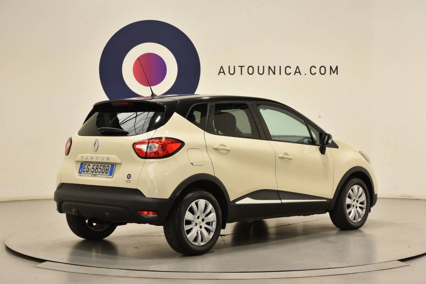 RENAULT Captur 14