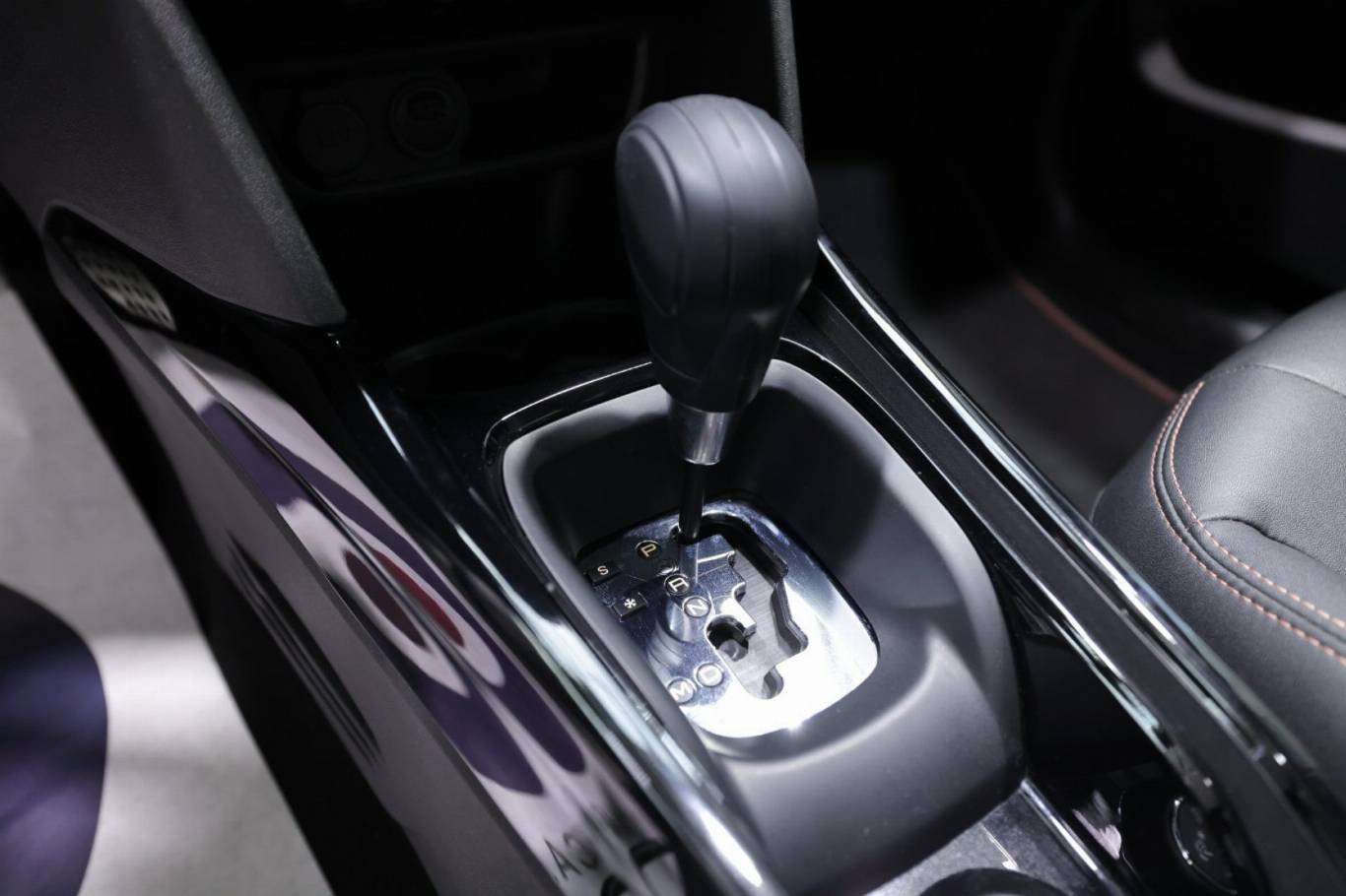 PEUGEOT 2008 30
