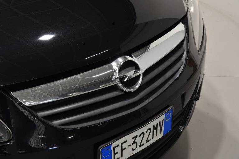OPEL Corsa 38