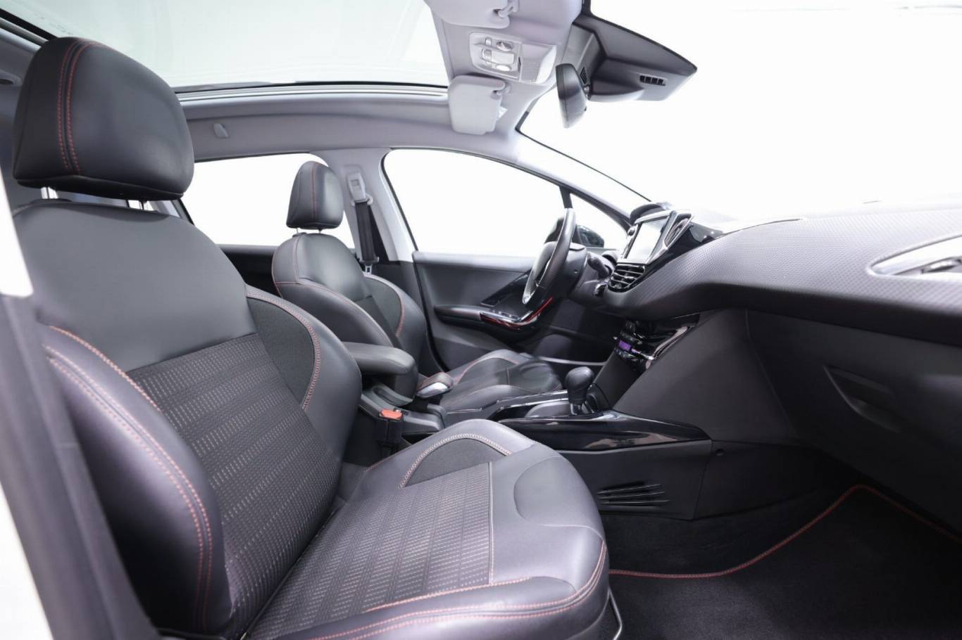 PEUGEOT 2008 45