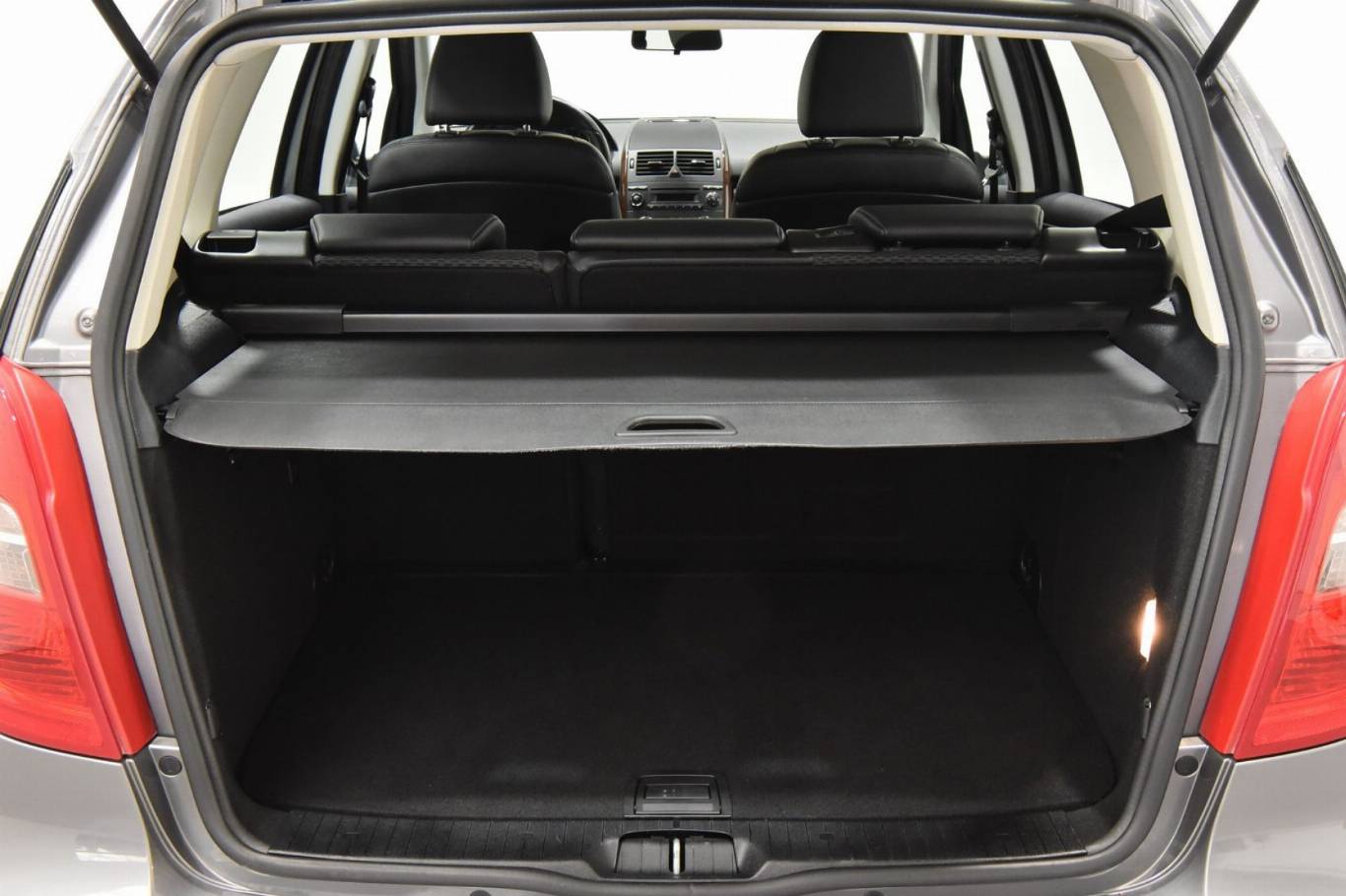 MERCEDES-BENZ A 180 22