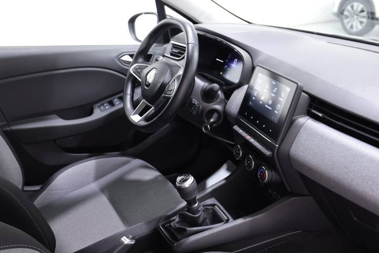 RENAULT Clio 41