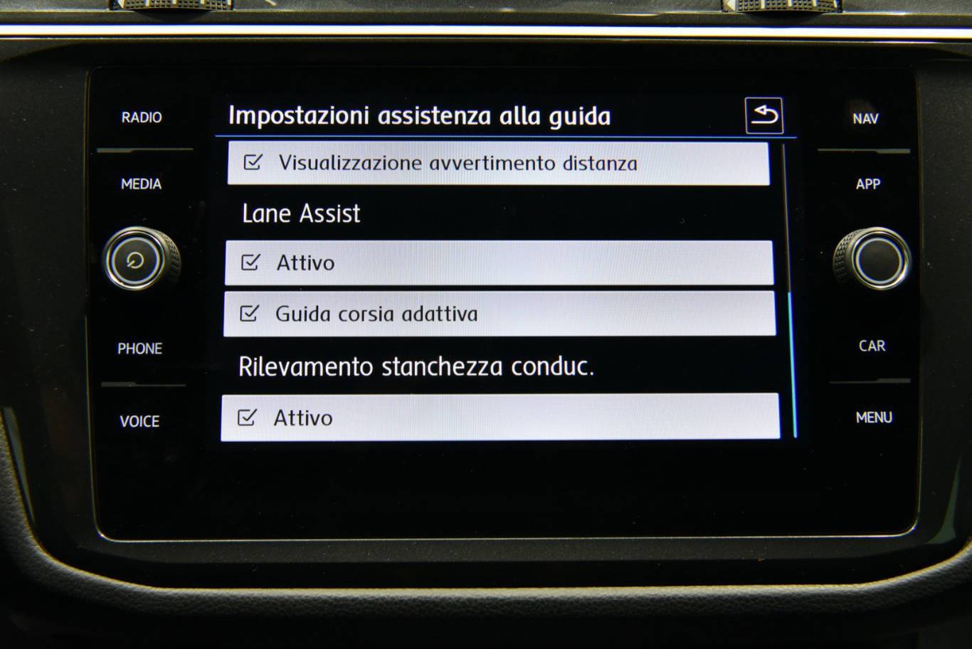 VOLKSWAGEN Tiguan 31