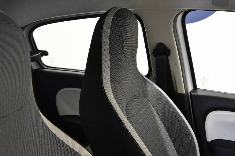 RENAULT Twingo 21
