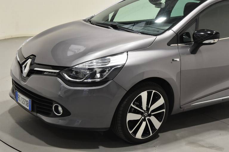 RENAULT Clio 31