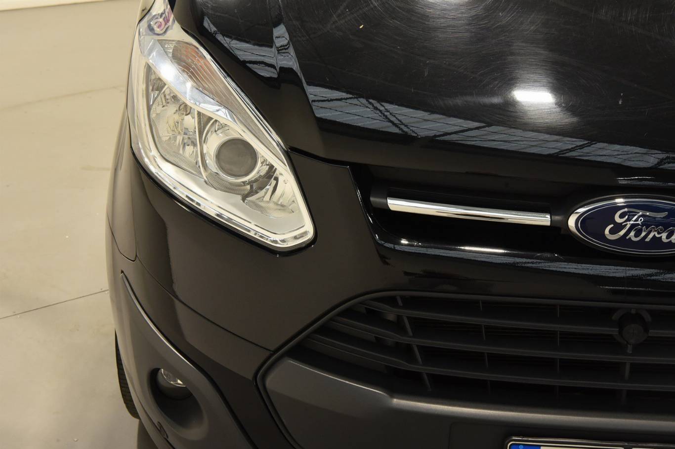 FORD Tourneo Custom 17