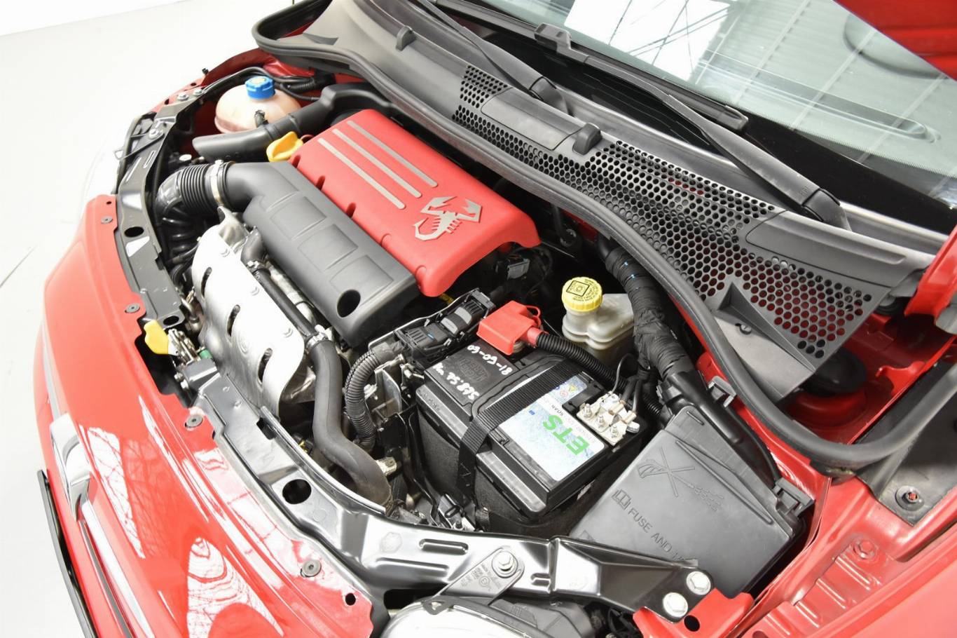 ABARTH 500C 64