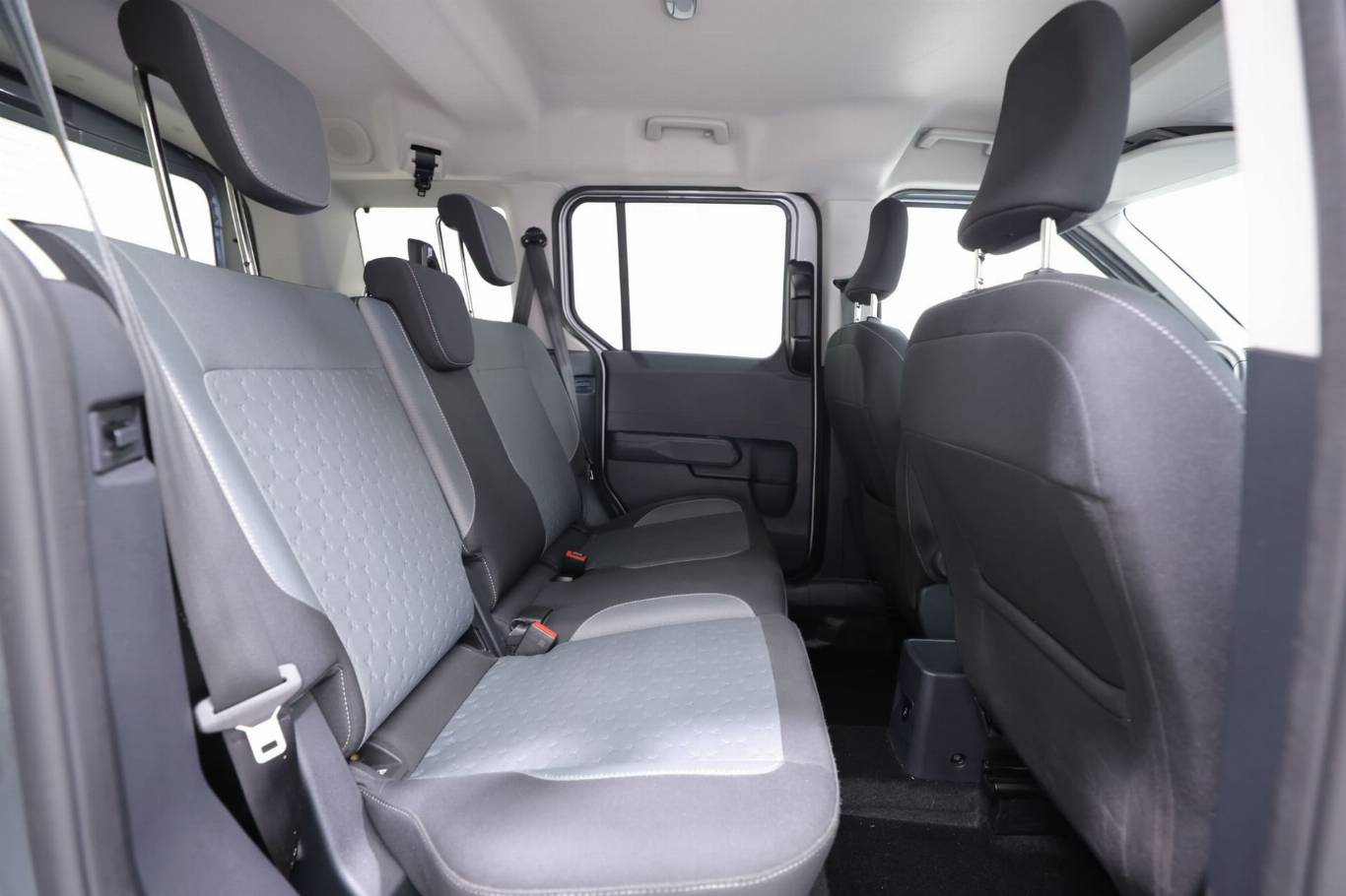FORD Tourneo Courier 48