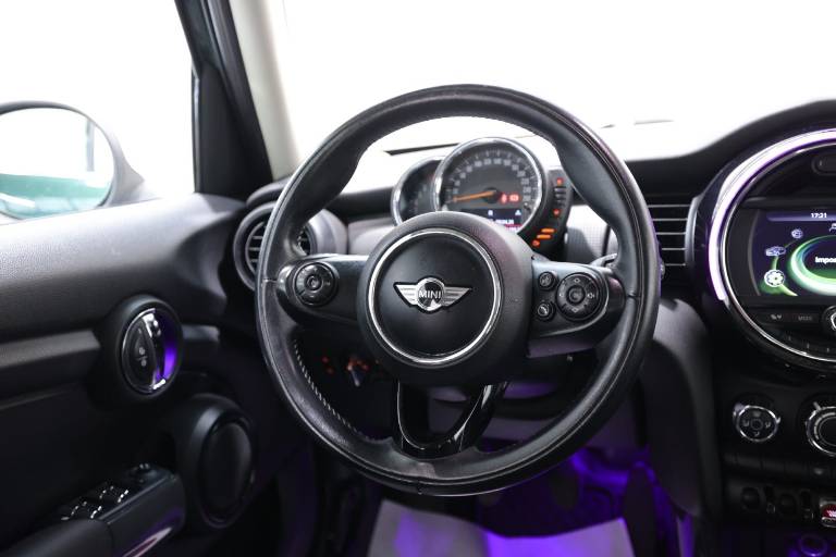 MINI One 31