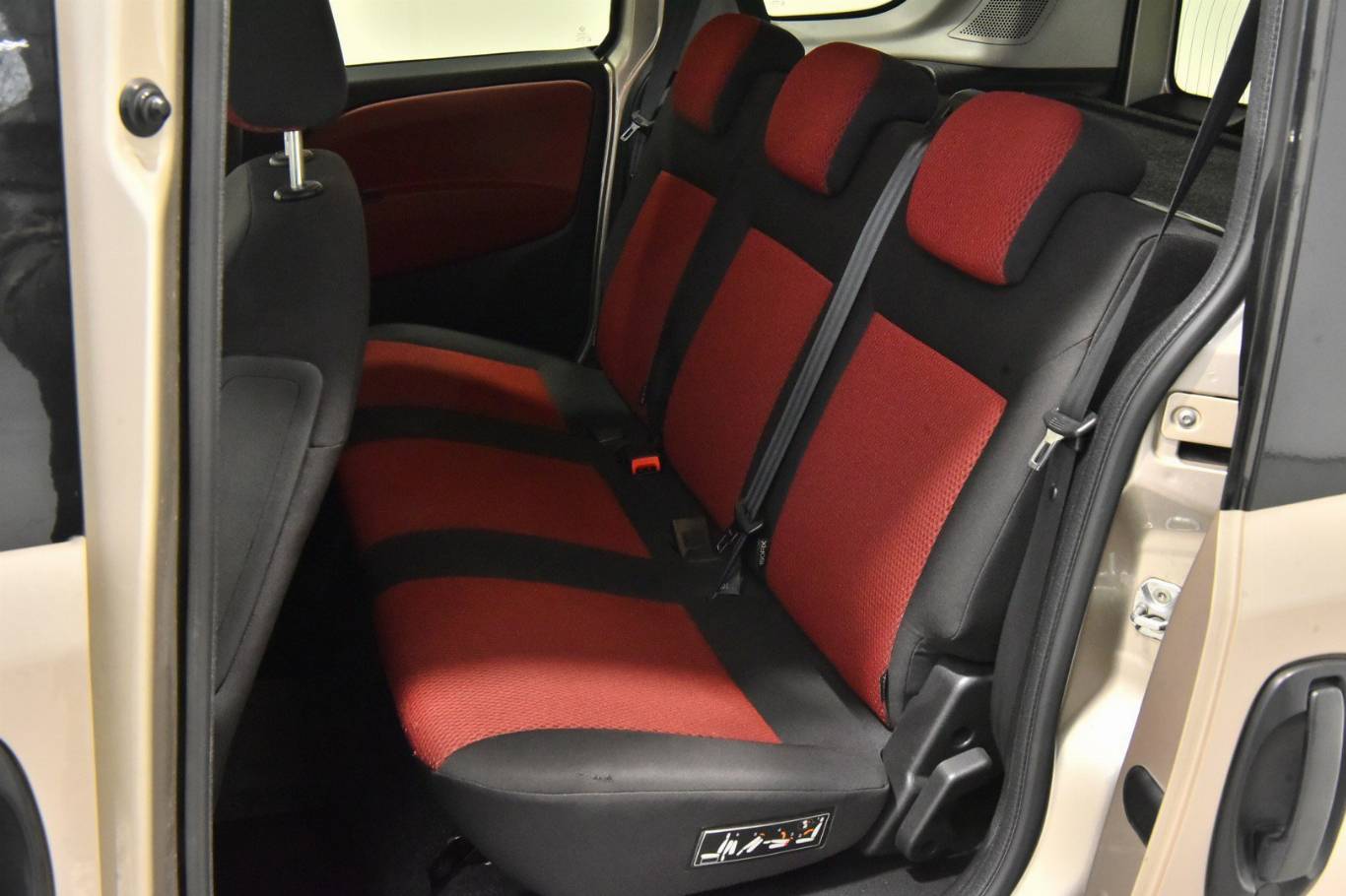 FIAT Doblo 24