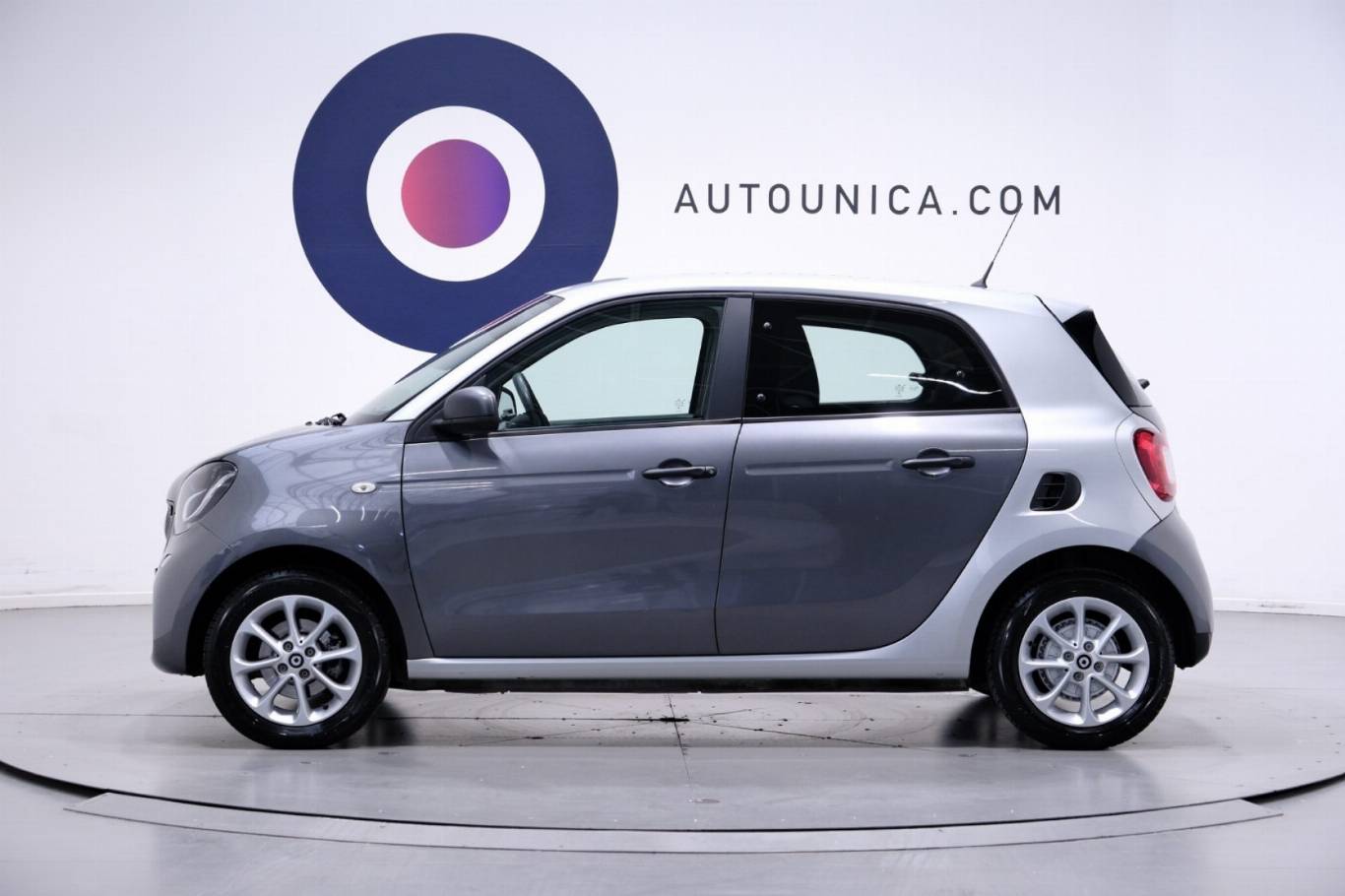 SMART ForFour 10