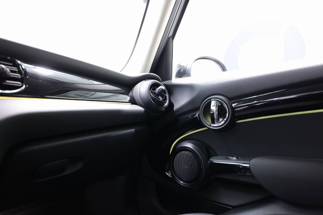 MINI Cooper 36