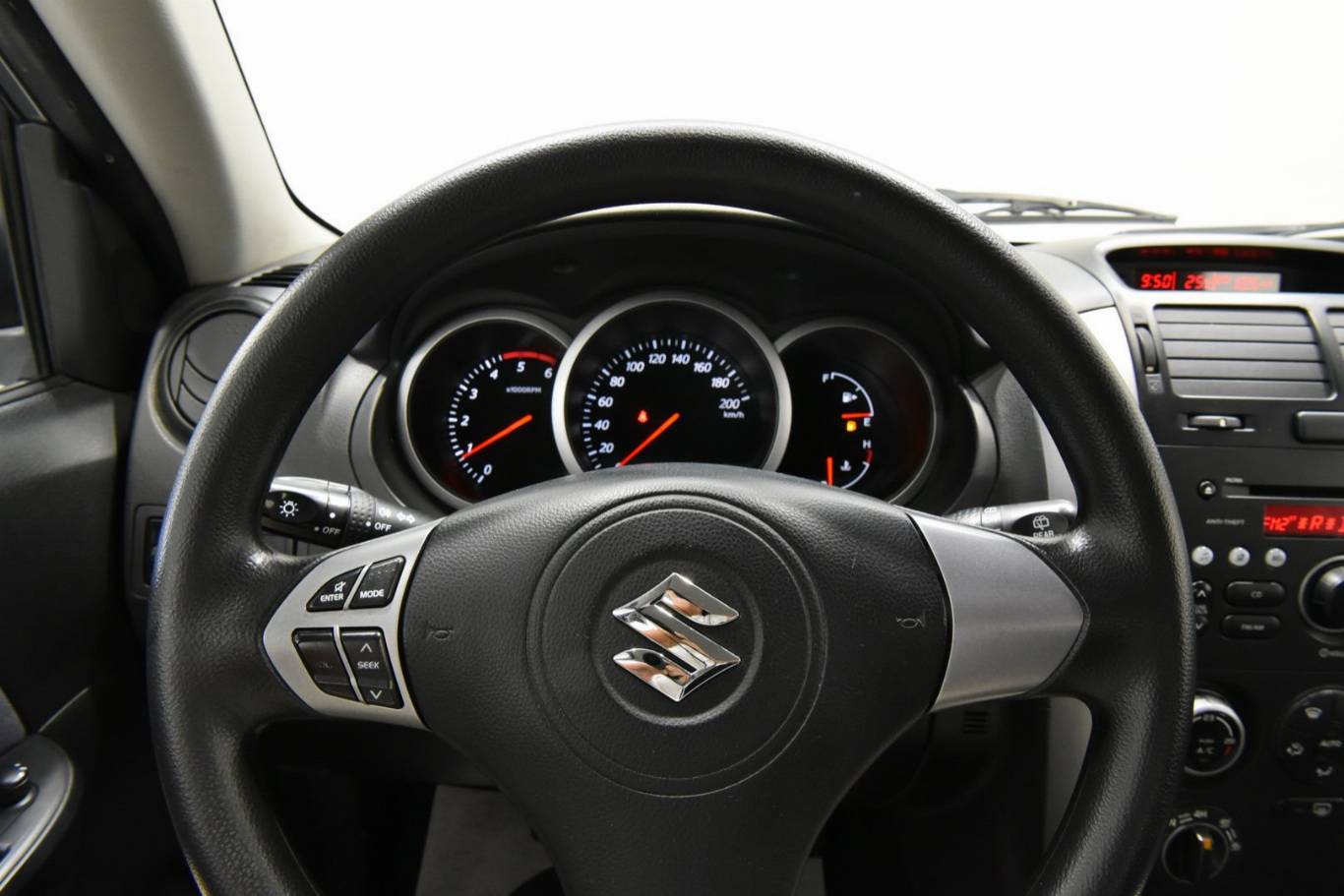 SUZUKI Grand Vitara 42