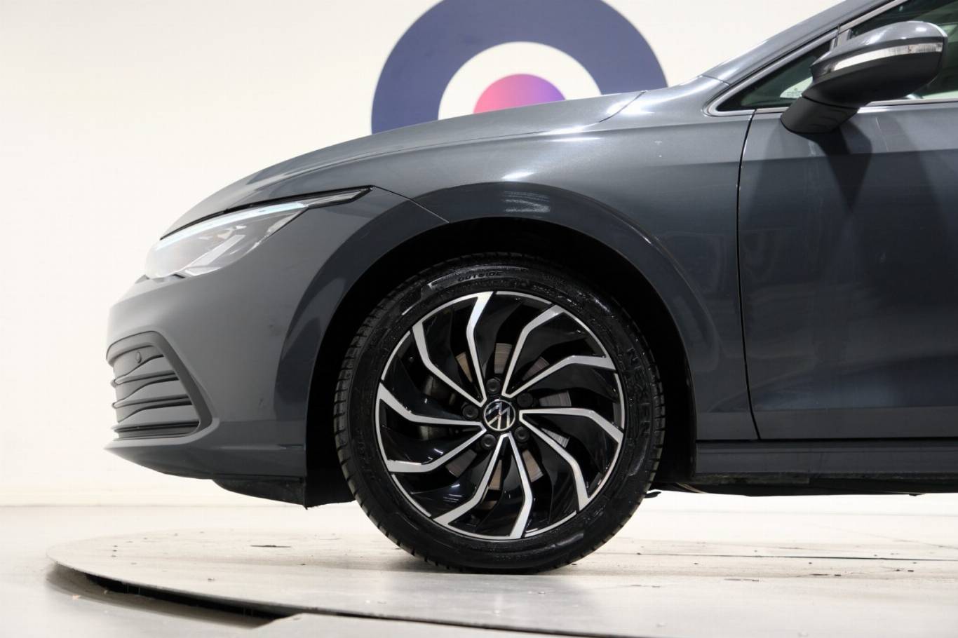 VOLKSWAGEN Golf Variant 19