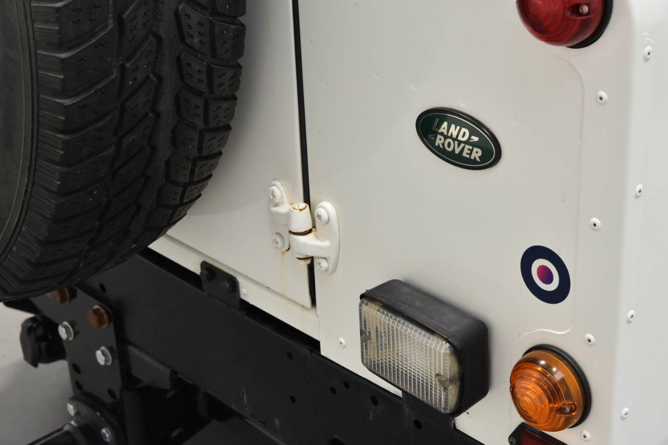 LAND ROVER Defender 54