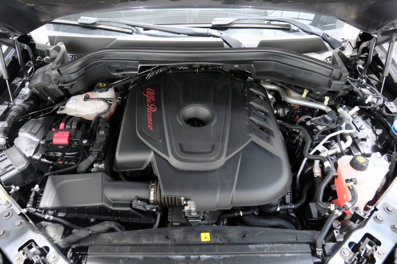 ALFA ROMEO Stelvio 65